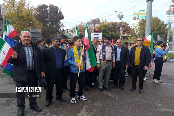 راهپیمایی ۱۳ آبان در بجنورد