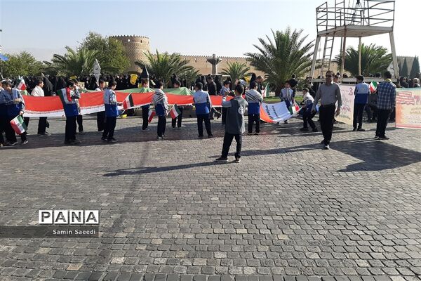 دانش‌آموزان و فرهنگیان بار دیگر در 13 آبان ماه حماسه آفریدند