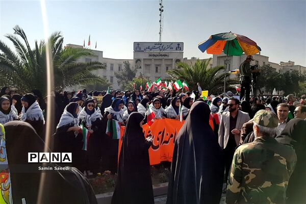 دانش‌آموزان و فرهنگیان بار دیگر در 13 آبان ماه حماسه آفریدند