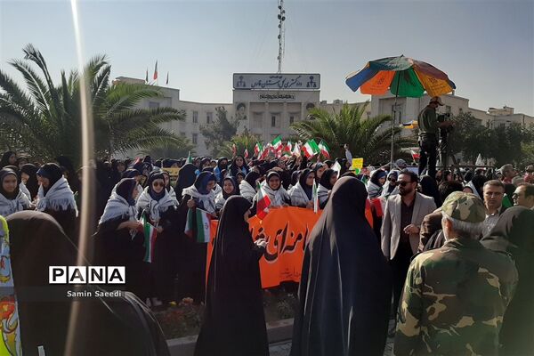 دانش‌آموزان و فرهنگیان بار دیگر در 13 آبان ماه حماسه آفریدند