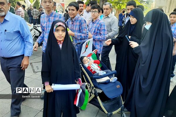 دانش‌آموزان و فرهنگیان بار دیگر در 13 آبان ماه حماسه آفریدند