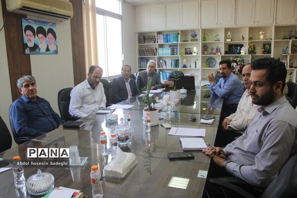 جلسه هماهنگی و برنامه‌ریزی دوره کشوری تبیین برنامه‌های مشاوره در بوشهر