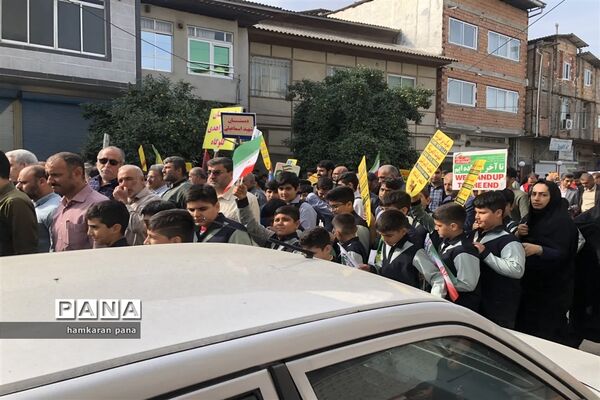 راهپیمایی ۱۳ آبان در گلوگاه