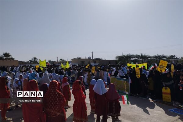 شکوه حضور مردم بزمان در راهپیمایی۱۳ آبان