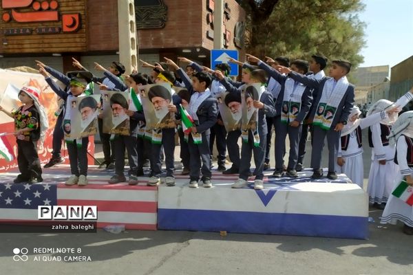 شکوه حضور مردم زاهدان در راهپیمایی یوم الله ۱۳ آبان