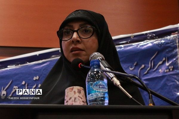 آیین تجلیل از رتبه‌های برتر کنکور ناحیه 2 بهارستان