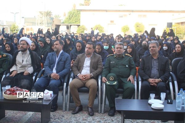 زنگ استکبارستیزی در مدارس استان بوشهر