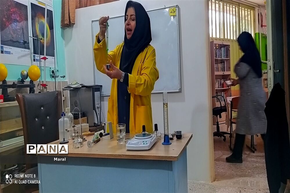 حضور دانش‌آموزان مدرسه  شهدای طغان  در پژوهش سرای ابوریحان جوادآباد