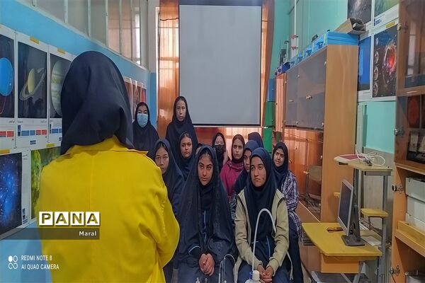 حضور دانش‌آموزان مدرسه  شهدای طغان  در پژوهش سرای ابوریحان جوادآباد