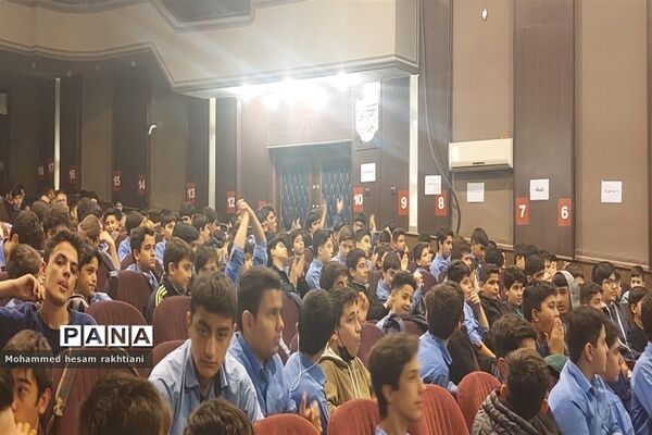 مراسم جشن روز دانش‌آموز دبیرستان شهید رجایی یک شهرستان بجنورد