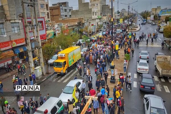 راهپیمایی بزرگ یوم اللّه 13 آبان در اشتهارد