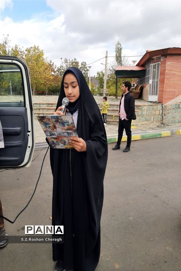 فریادهای کوبنده مردم شهر دستجرد خلجستان قم در راهپیمایی 13 آبان