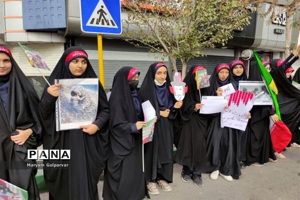 خروش طوفانی مردم قم در راهپیمایی روز ملی مبارزه با استکبار جهانی-1