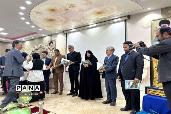 آیین تجلیل از برترین‌های جشنواره خوارزمی در شهرستان کاشمر
