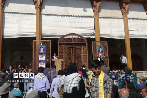 دانش‌آموزان با شهدای دانش‌آموز یک دل شدند