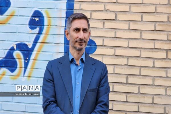 آیین گرامیداشت هفته دانش‌آموز در آموزشگاه متانت