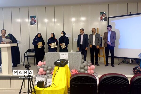 نشست جهاد تبیین بسیج فرهنگیان آموزش و پرورش رودهن