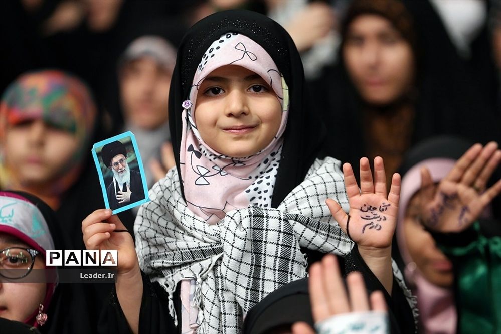 شوق یک دانش‌آموز از دیدار با رهبر انقلاب