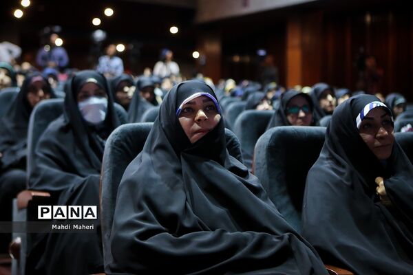 کنگره شهدای فرهنگیان