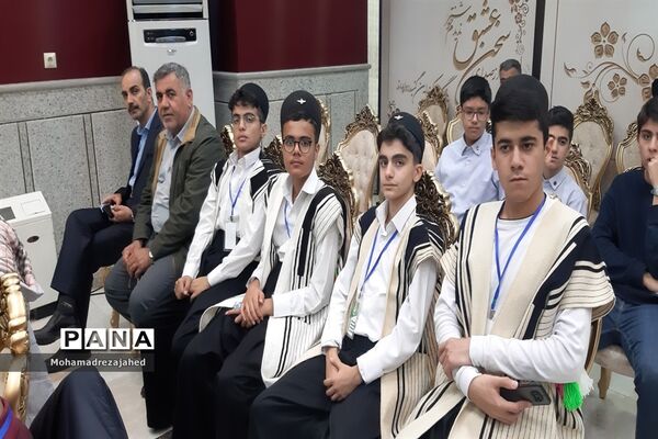 کسب ۴ رتبه کشوری رهاورد دانش‌آموزان خوزستانی در ششمین کارسوق ملی ژنتیک