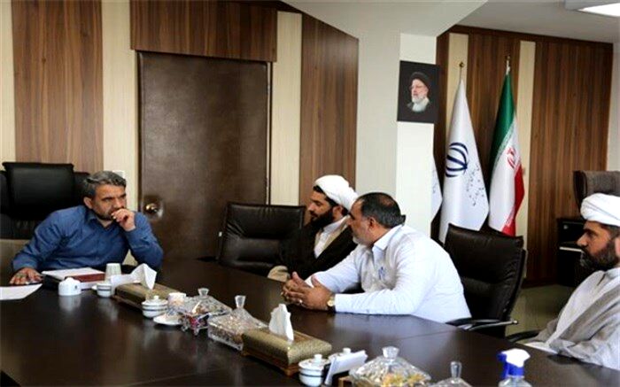 تکریم ارباب رجوع از وظایف اصلی سازمان مدارس و مراکز غیر‌دولتی است