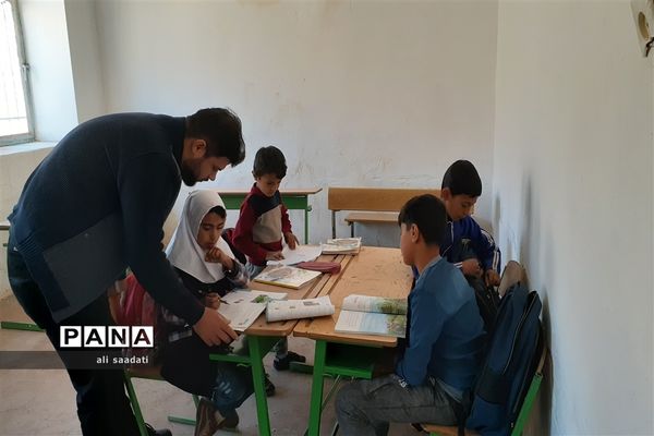 بازدید مدیر آموزش و پرورش کلات از مدارس محور زیبای ژرف