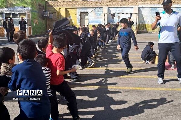 برگزاری کارگاه آمادگی جسمانی برای دانش‌آموزان دبستان بهار طلاییه شهرستان پردیس