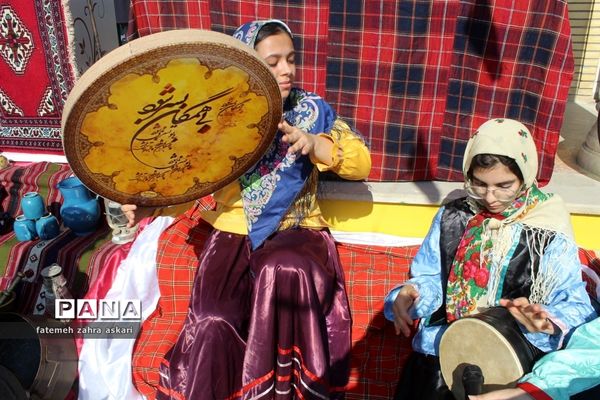 مراسم هفته ملی مازندران در دبیرستان مائده گلوگاه