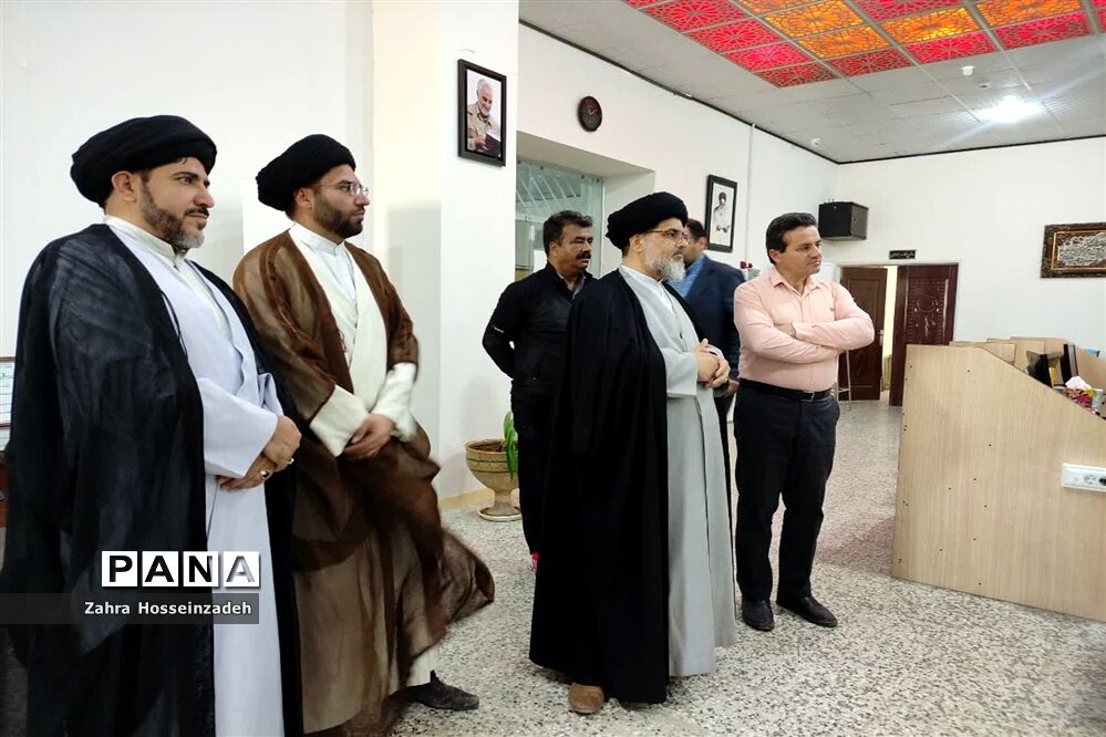 بازدید امام جمعه شهرستان بافق  از اداره فرهنگ و ارشاد اسلامی