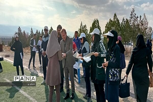 المپیاد‌ورزشی در محل زمین چمن شهرستان مانه و سملقان