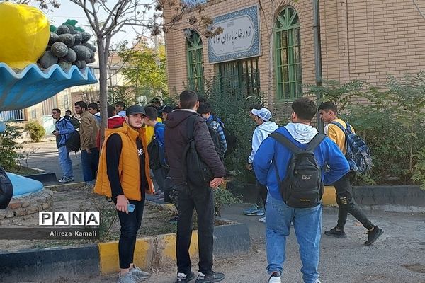 اردوی راهیان پیشرفت دبیرستان عابدینی خرم صفادشت