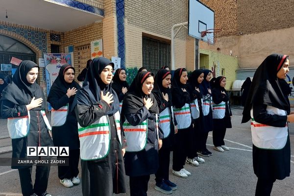 آیین افتتاحیه طرح سفیران سلامت در کهریزک