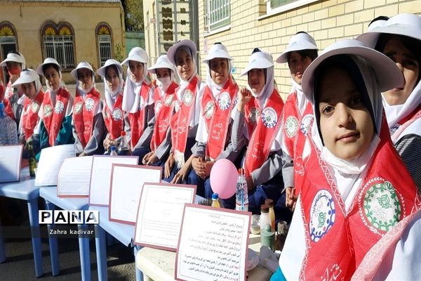 هفته پژوهشی در مدارس شهرستان آباده