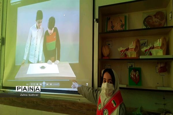 هفته پژوهشی در مدارس شهرستان آباده