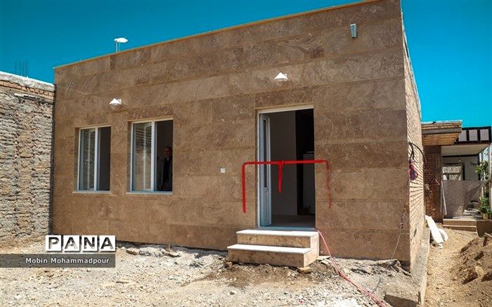 اتمام عملیات سقف‌ریزی ۲۸۰۰ واحد مسکونی در مناطق زلزله‌زده خوی