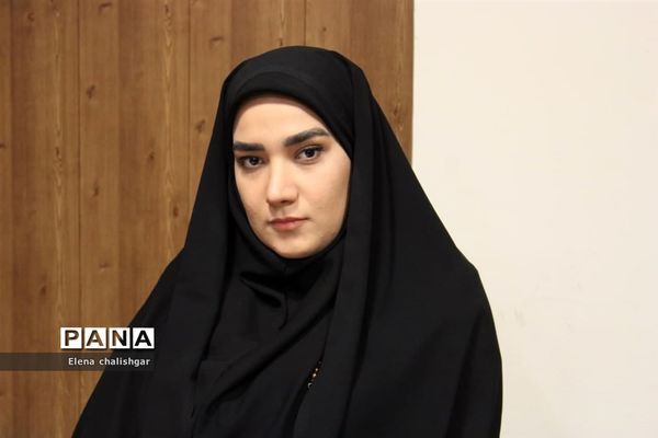 جلسه شورای اداری در آموزش و پرورش ناحیه یک بهارستان