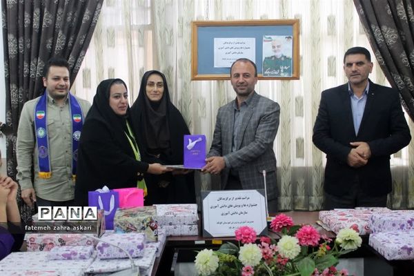 تقدیر از برگزیدگان جشنواره‌ها و پویش‌های سازمان دانش‌آموزی در گلوگاه