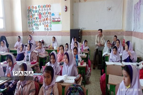 بازدید معاون آموزش ابتدایی اداره‌کل شهرستان‌های استان تهران، از مدرسه توفیق شهرستان رباط کریم