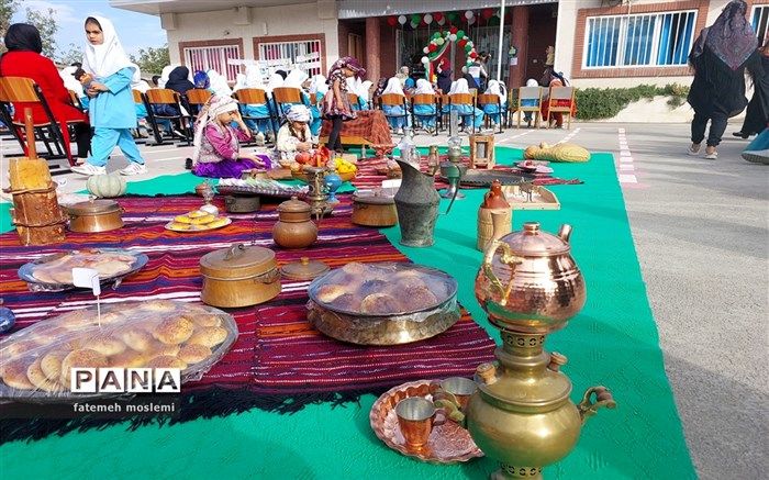 هفته ملی مازندران در دبیرستان فرزانگان قائمشهر/فیلم