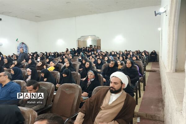 برگزاری دوره ارتباط موثر با نوجوانان ویژه والدین دانش‌آموزان بهبهان