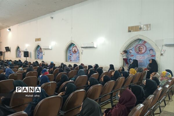 برگزاری دوره ارتباط موثر با نوجوانان ویژه والدین دانش‌آموزان بهبهان