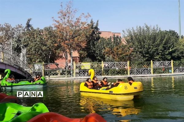 برگزاری اردوی تفریحی و آموزشی برای دانش‌آموزان پایه نهم مدرسه فاطمه‌الزهرا ناحیه‌یک شهرری