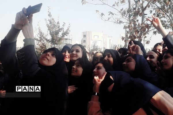 برگزاری اردوی تفریحی و آموزشی برای دانش‌آموزان پایه نهم مدرسه فاطمه‌الزهرا ناحیه‌یک شهرری