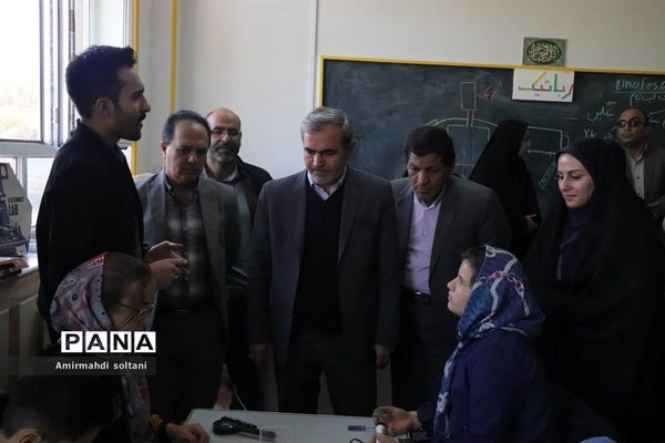 اولین مدرسه خلاق روستایی