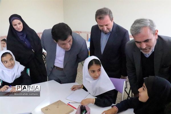 اولین مدرسه خلاق روستایی