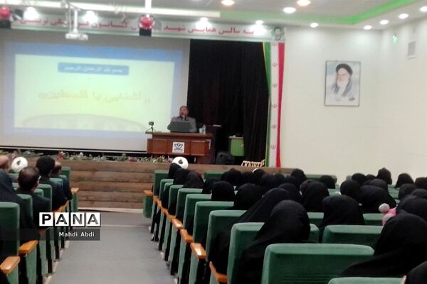 برگزار جلسه ی جهاد‌تبیین در کانون فرهنگی تربیتی لقمان کاشمر