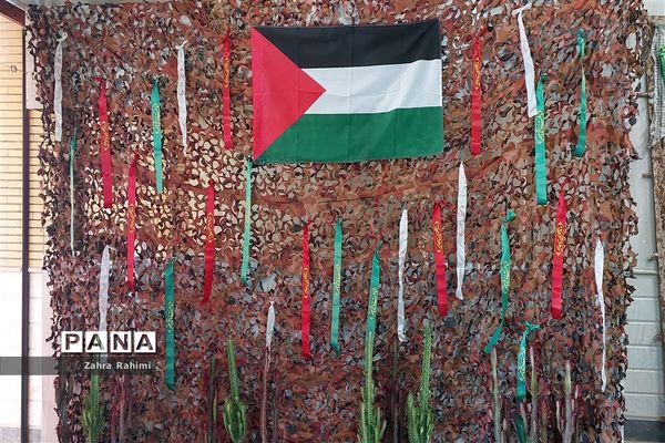 اجتماع دختران آینده‌ساز با حضور حاج حسین یکتا در شهرستان محلات