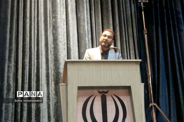 همایش بزرگ جهاد اقتصادی در تالار حافظیه شیراز