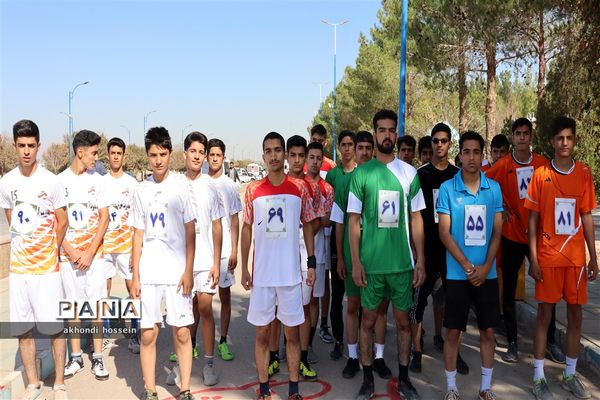 مسابقات دو صحرانوردی دانش‌آموزی استان یزد به میزبانی شهرستان میبد