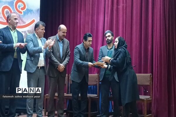 همایش استانی شعر بومی شورم به مناسبت گرامیداشت هفته مازندران در محمودآباد